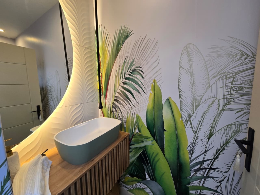 To Let 2 Bedroom Property for Rent in Oubaai Western Cape